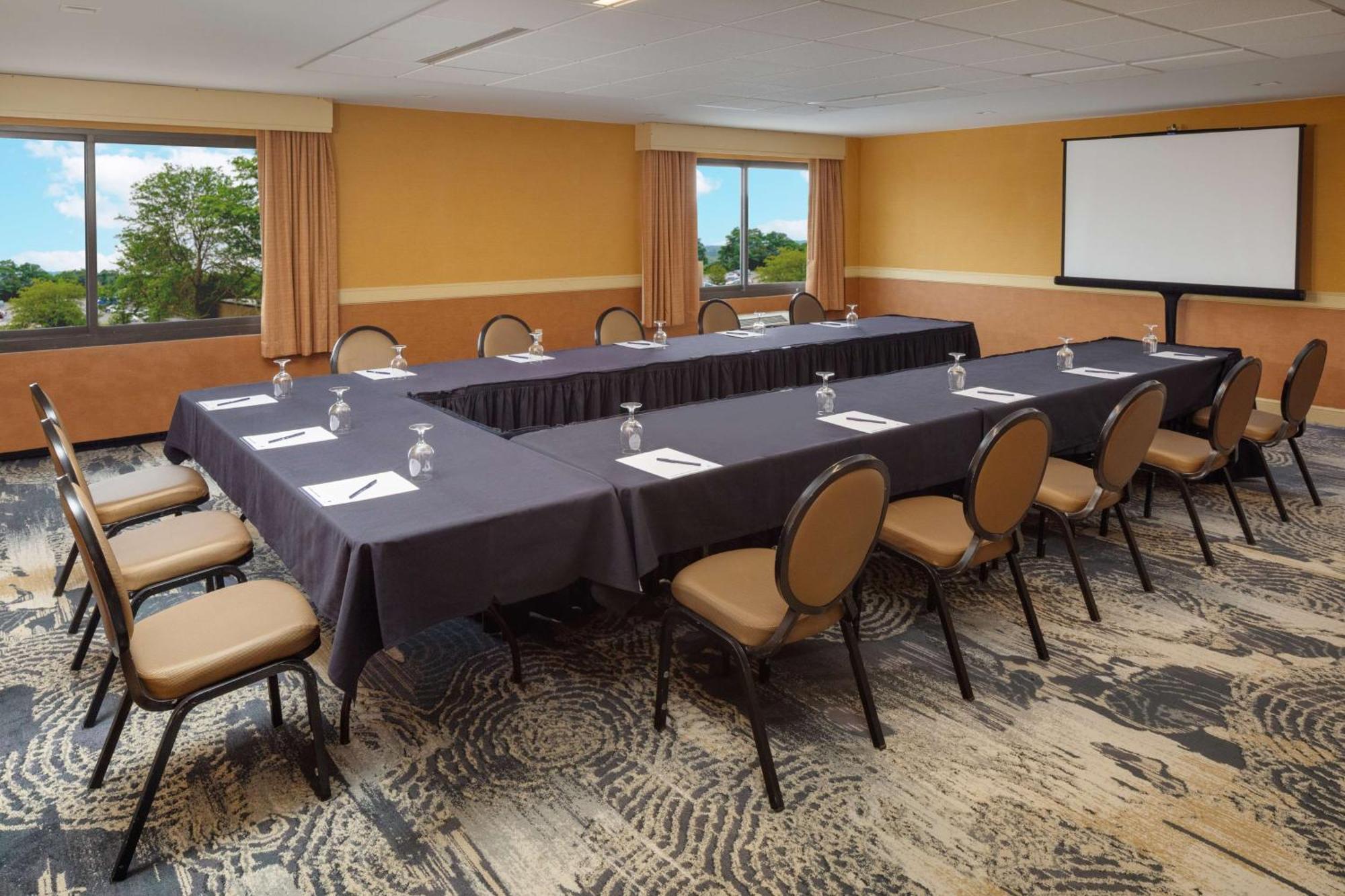 Doubletree Boston North Shore Danvers Εξωτερικό φωτογραφία